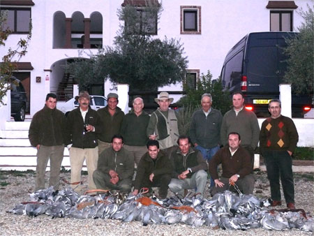 espectacular tirada de torcaces, arrojando un resultado de unas 792 palomas cobradas